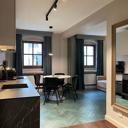 Arte-Locum Apartamenty Przy Rynku วรอตซวาฟ ภายนอก รูปภาพ