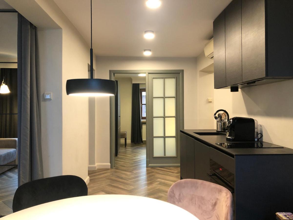 Arte-Locum Apartamenty Przy Rynku วรอตซวาฟ ภายนอก รูปภาพ