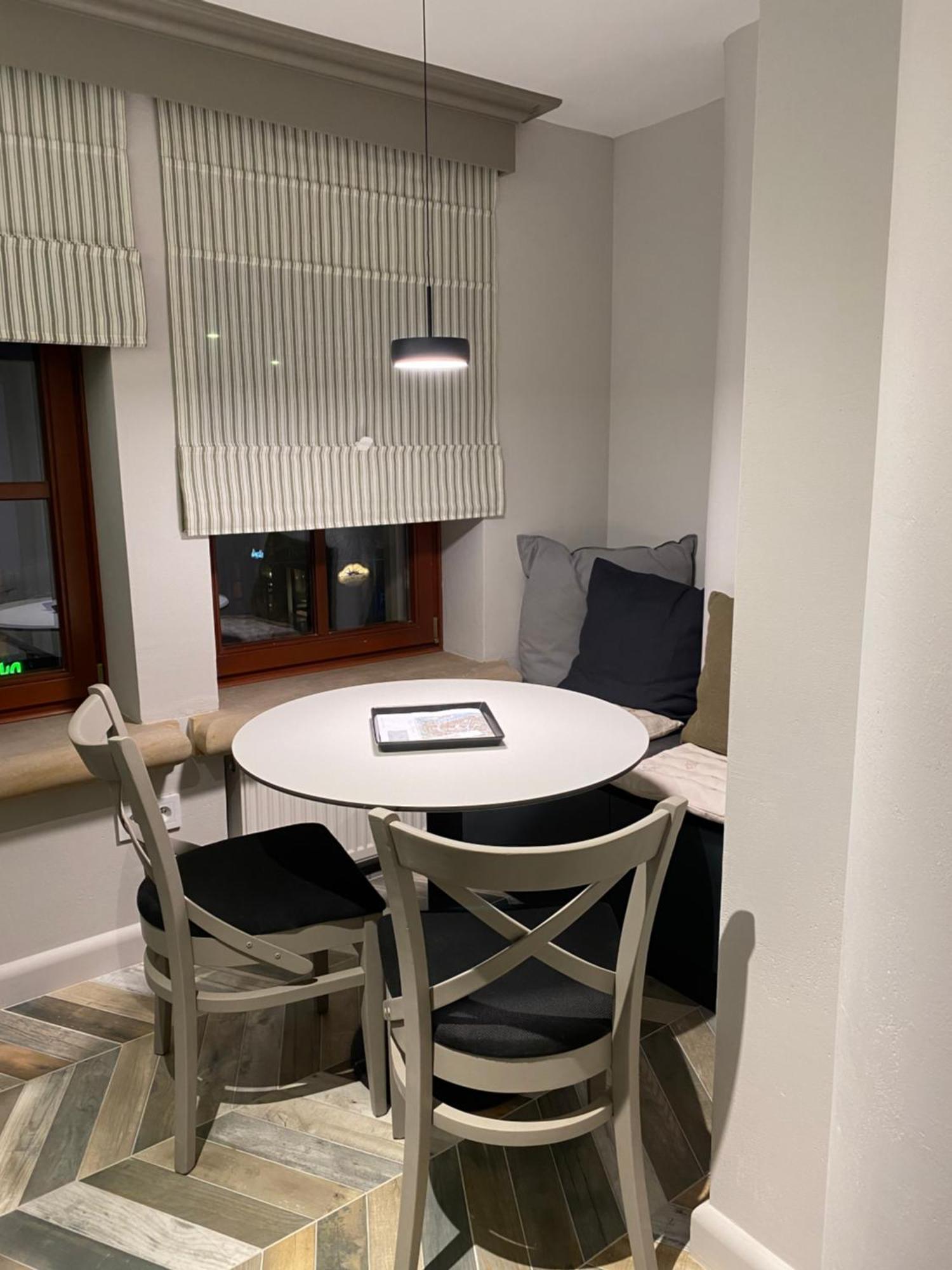 Arte-Locum Apartamenty Przy Rynku วรอตซวาฟ ภายนอก รูปภาพ